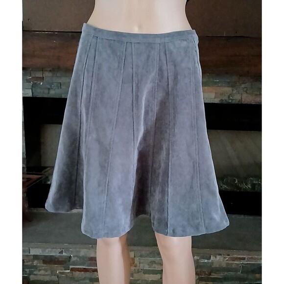 Christopher & Banks Women's Corduroy Gray Skirt Pinwheel Modest Flowy Size 4 - Picture 1 of 8